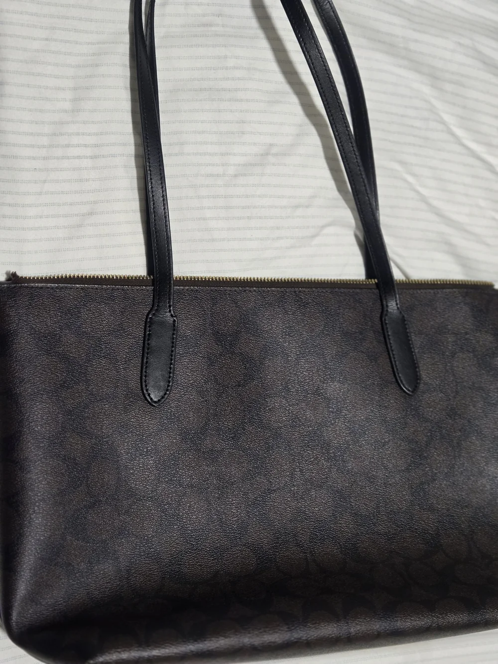 Coach Signature Brown Tote Bag with Black Straps - Picture 6 of 14